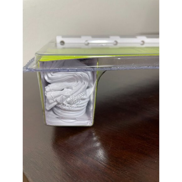 Travel Portable USB-Powered Humidifier For Water Bottles By Travel Smart - Picture 4 of 4